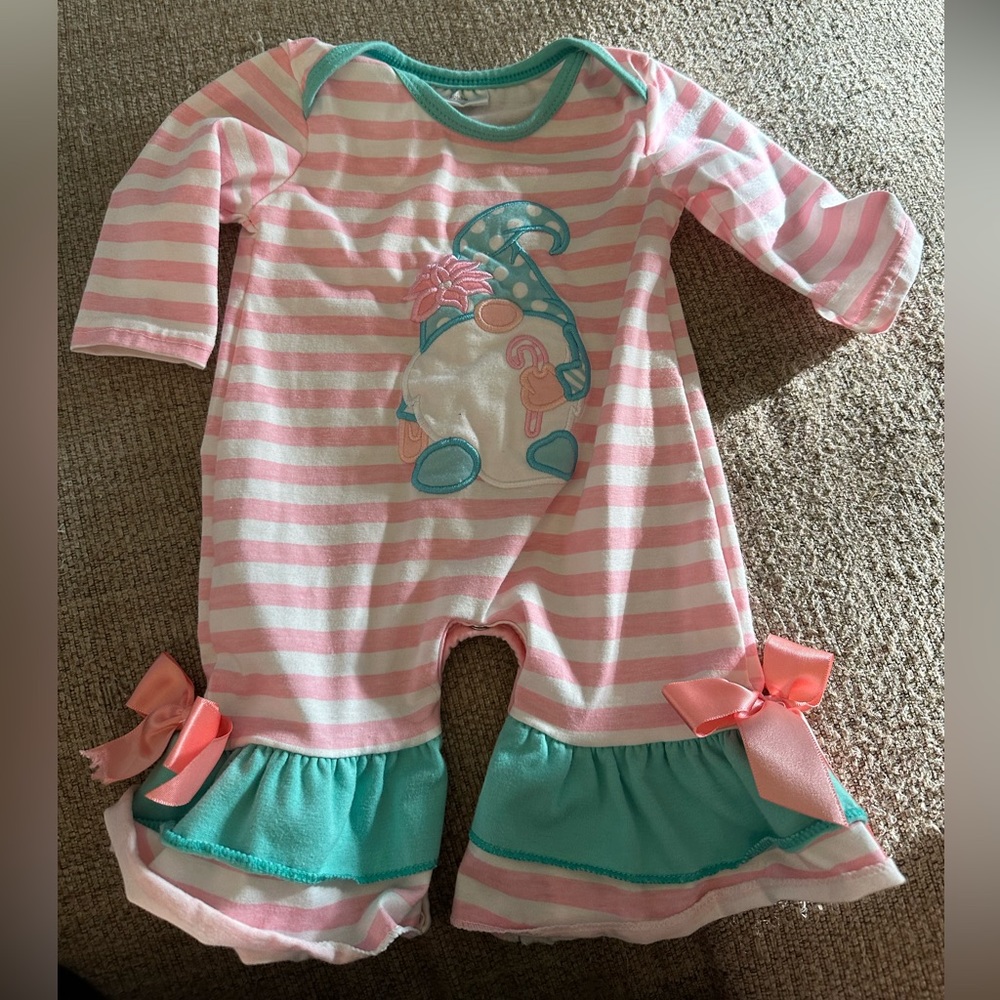 Gnome Ruffled Romper